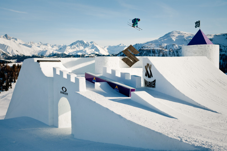 Suzuki Nine Queens Ð WomenÕs Freeski Invitational